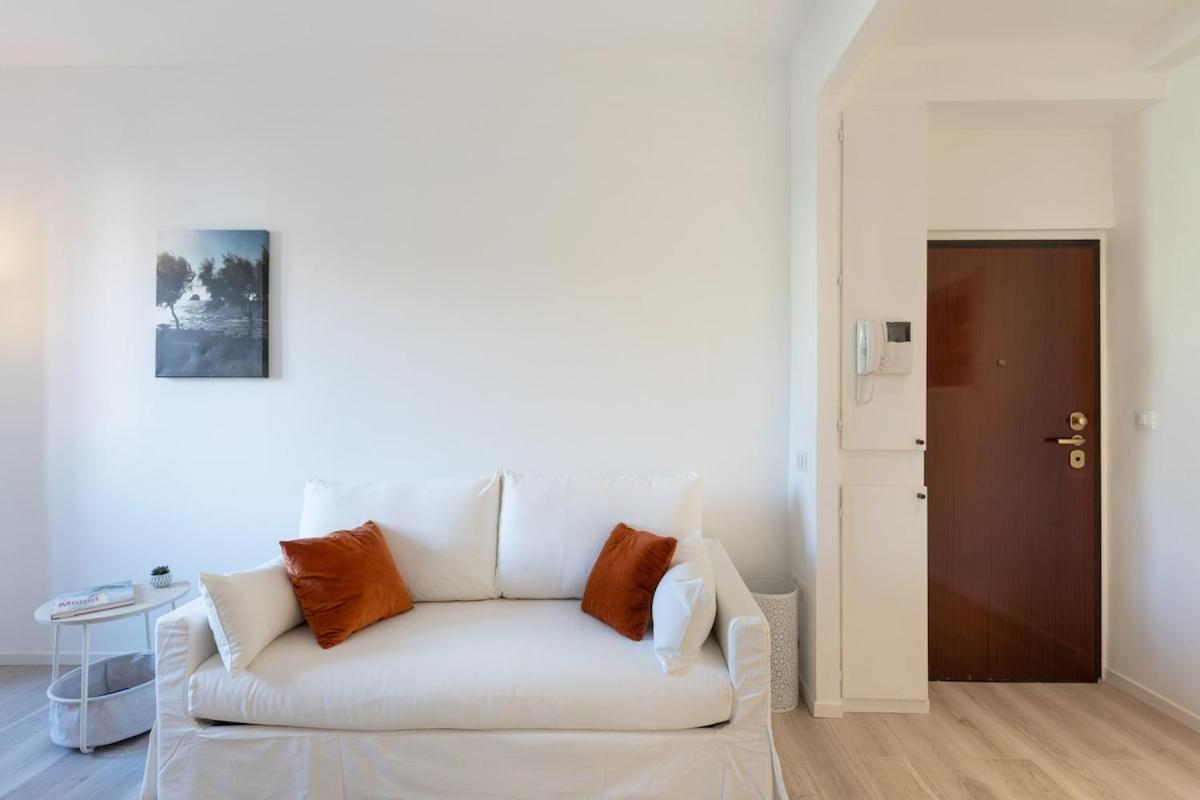 Appartamento Modern 2 Bedrooms Tortona Via Savona - Mirable Pm *
